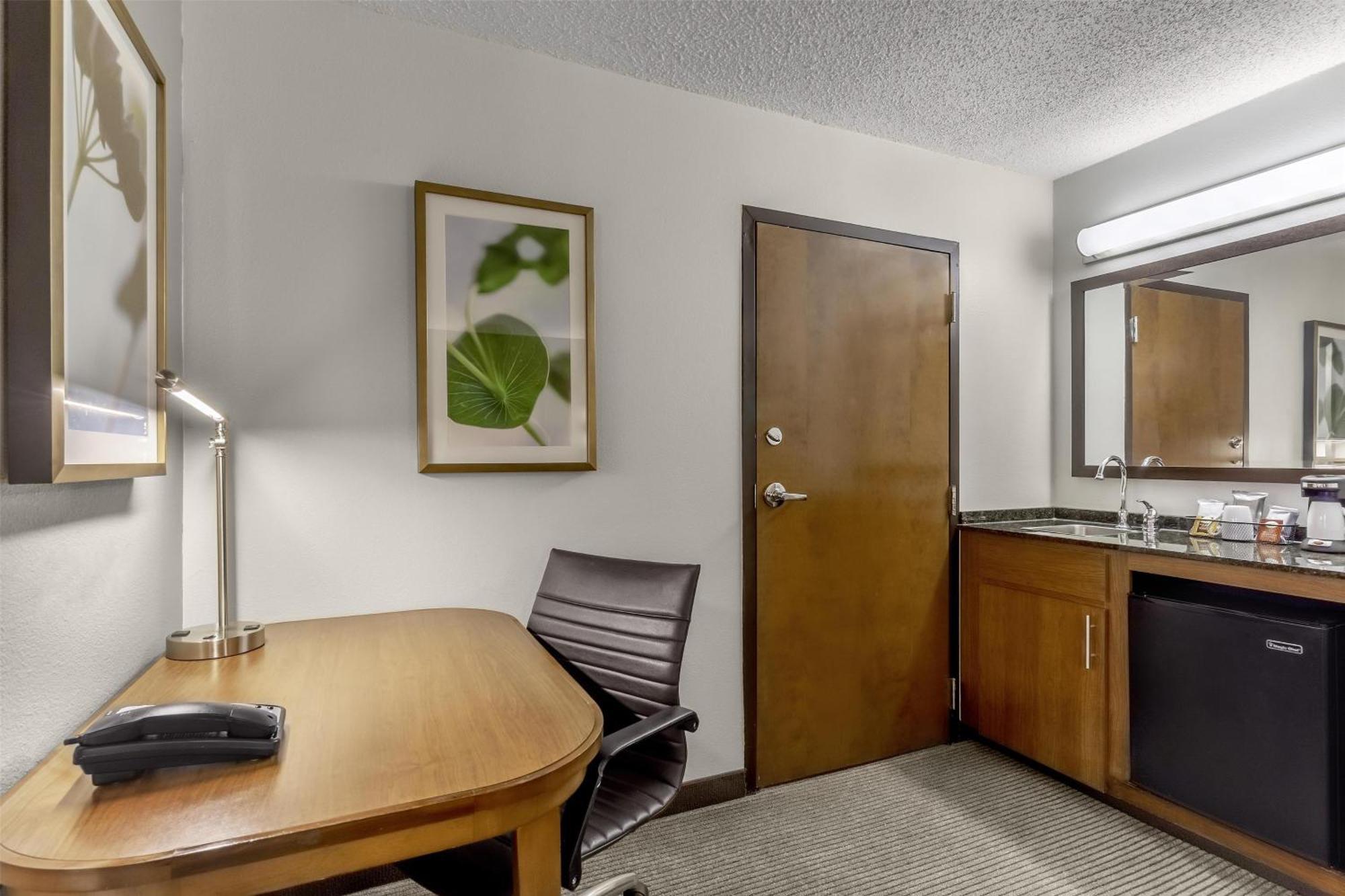 Hyatt Place Charlotte Airport Billy Graham Parkway Eksteriør bilde